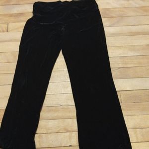 Velvet Capri leggings